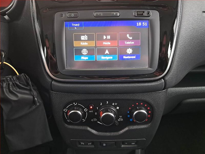 Dacia Dokker (2019) Stepway 1.5 Blue dCi, 5Míst - fotka 12 z 17