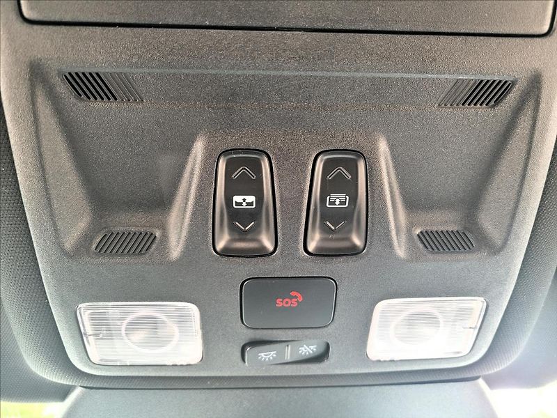 Ford Kuga 1,5 Již není k dispozici - fotka 33 z 50