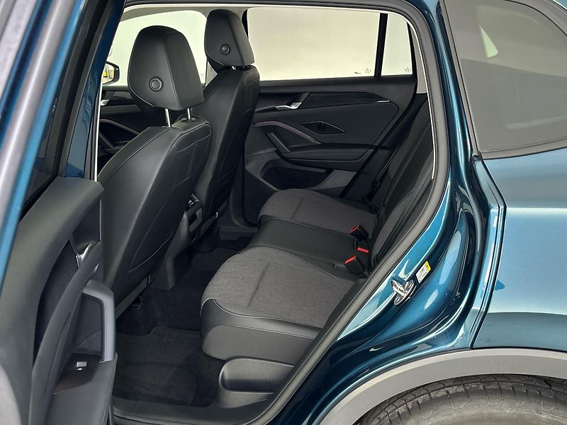 Volkswagen Tiguan People DSG - fotka 8 z 30