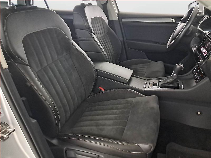 Škoda Superb (2020) Style 2.0 TDI - fotka 9 z 18