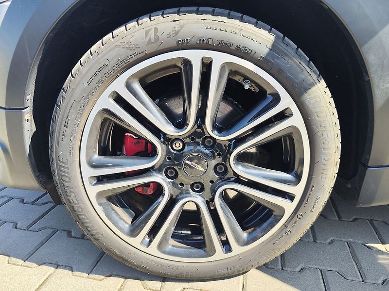 Mini Cooper 1.6/160kW - fotka 27 z 27