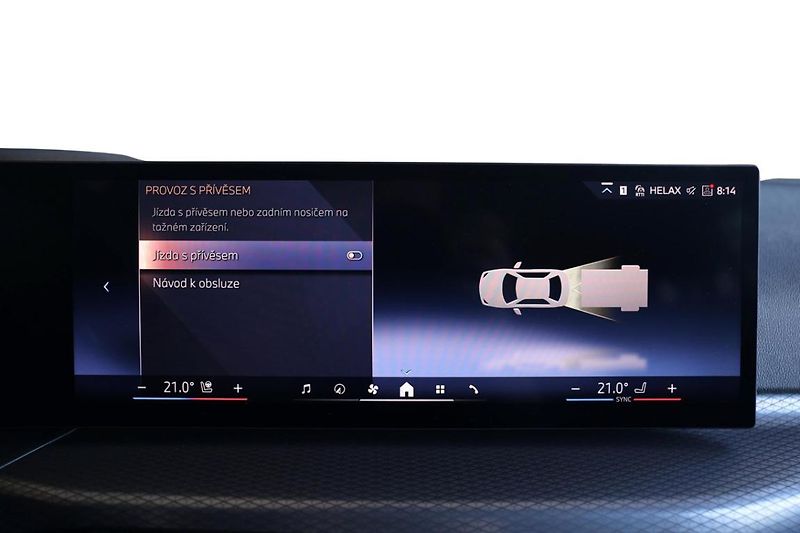 BMW Řada 3 330d xDrive Touring - fotka 18 z 28