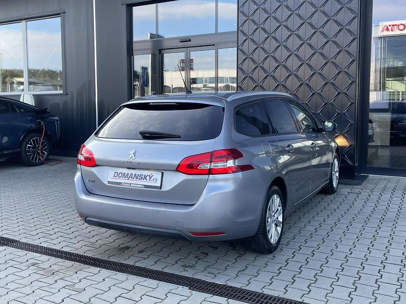 Peugeot 308 STYLE SW 1.2 PT 81 kW - fotka 3 z 27