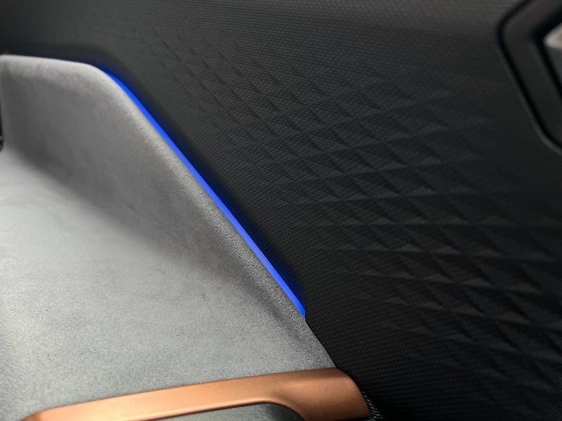 Cupra Born (2023) 58kWh / 204k - fotka 15 z 25
