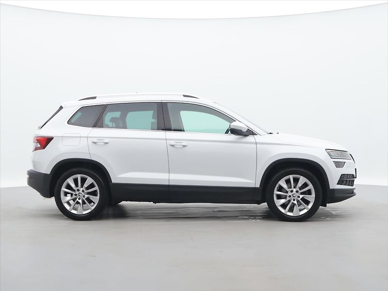 Škoda Karoq 2,0 TDi 110 KW DSG STYLE LED - fotka 8 z 27