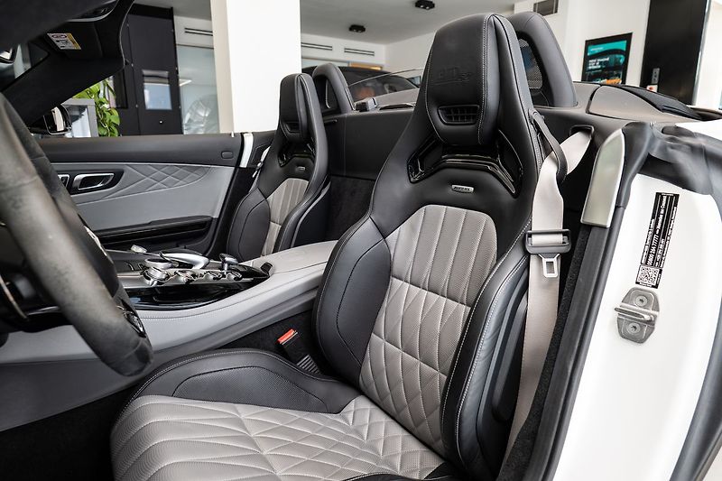 Mercedes-Benz AMG GT C Roadster EDITION 50 1of500 - fotka 8 z 22