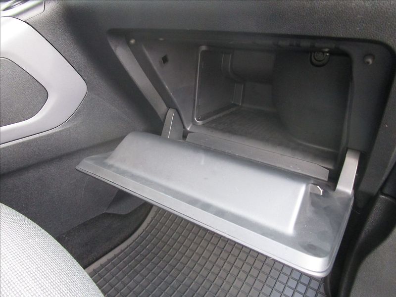 Toyota ProAce City Verso 1.5D-4D, 1. majitel - fotka 26 z 65