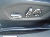Ford S-MAX 2,0EcoBlue 140kW Vignale 8AT 7 - náhled 27