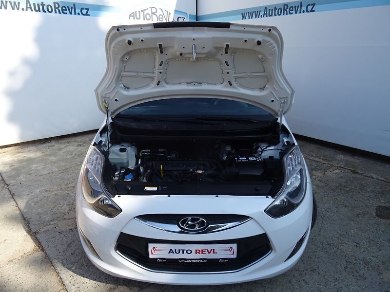 Hyundai ix20 (2011) 1.4i,66kW,1majČR,klima - fotka 20 z 23