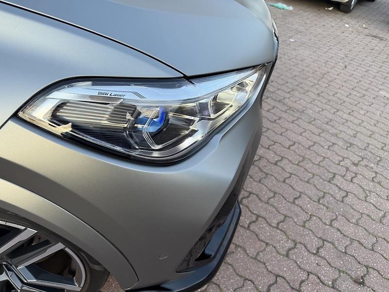 BMW X6 (2023) BMW X6M laser, H&K,  - fotka 4 z 41