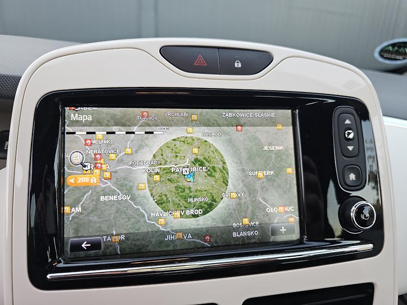 Renault ZOE NAVI,2xKOLA,SERVISKA - fotka 28 z 46