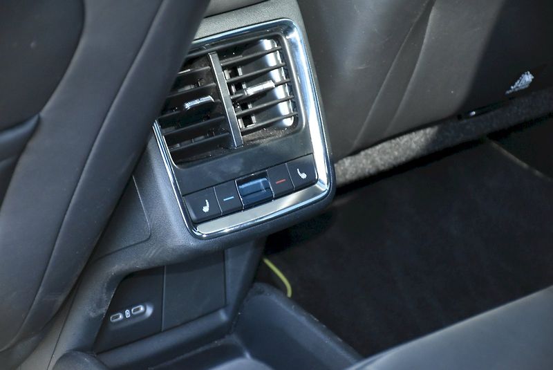 Škoda Enyaq (2023) RS 80 220 kW 4x4 - fotka 29 z 34