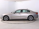 BMW Řada 5 (2018) Luxury Line 520d xDrive - náhled 2
