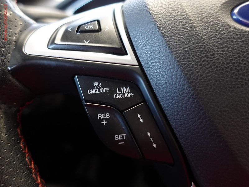 Ford Mondeo (2018) 2.0TDCI 4x4, 2.maj,ČR, AT - fotka 15 z 23