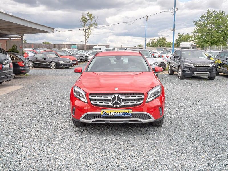 Mercedes-Benz GLA (2017) 200D 100KW LED – PO SERVISU - fotka 2 z 48