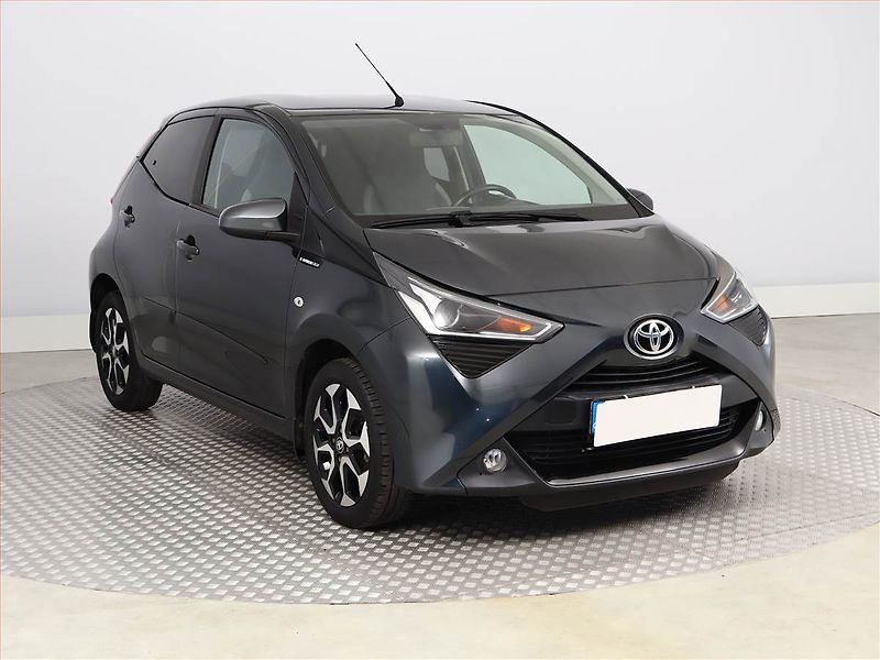 Toyota Aygo (2021) 1.0 VVT-i, ČR,1.maj - fotografie inzerátu
