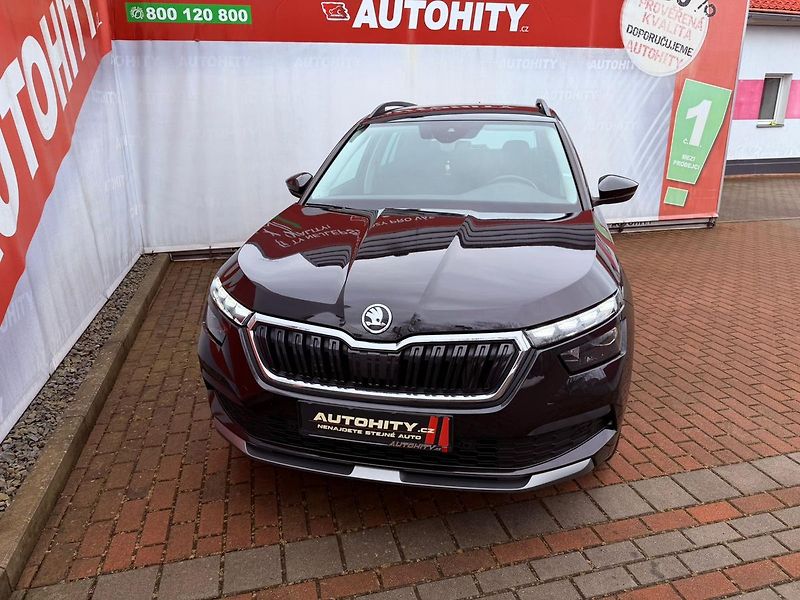 Škoda Kamiq 1.0 TSi Style DSG, Serviska - fotka 2 z 35