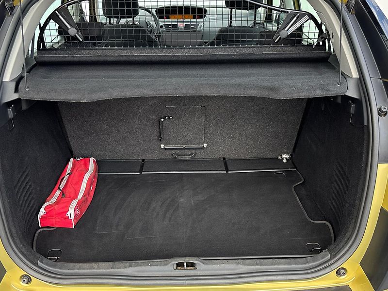 Citroën C4 Picasso MPV - fotka 10 z 24