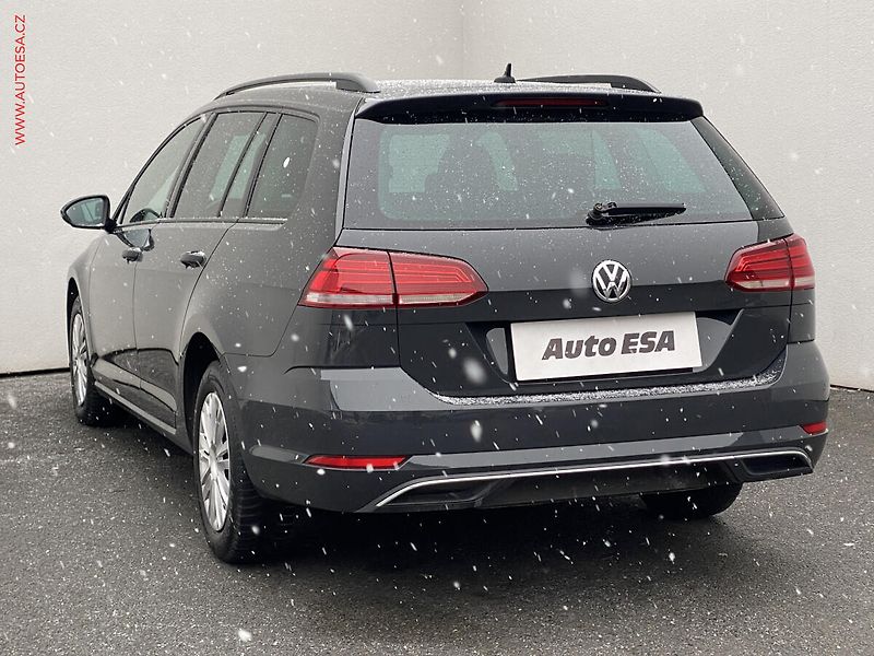 Volkswagen Golf (2019) 1.6 TDi, Comfortline, DSG - fotka 6 z 17