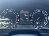 Škoda Superb (2018) III 2.0TDi MAN Style Kessy RZV - náhled 29