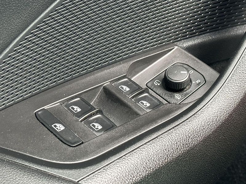 Škoda Octavia (2023) Combi 1.5 TSI Style - fotka 16 z 29