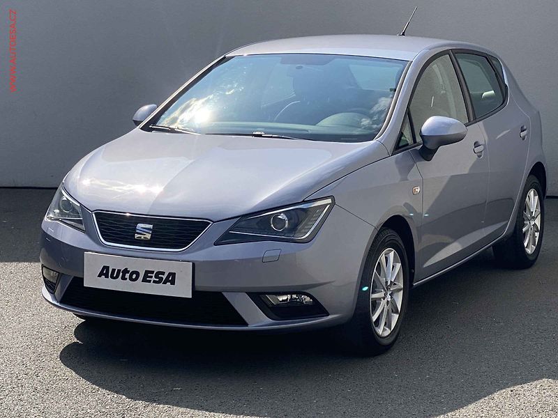 Seat Ibiza (2015) 1.2 TSi, Style, bixen, navi - fotka 3 z 15