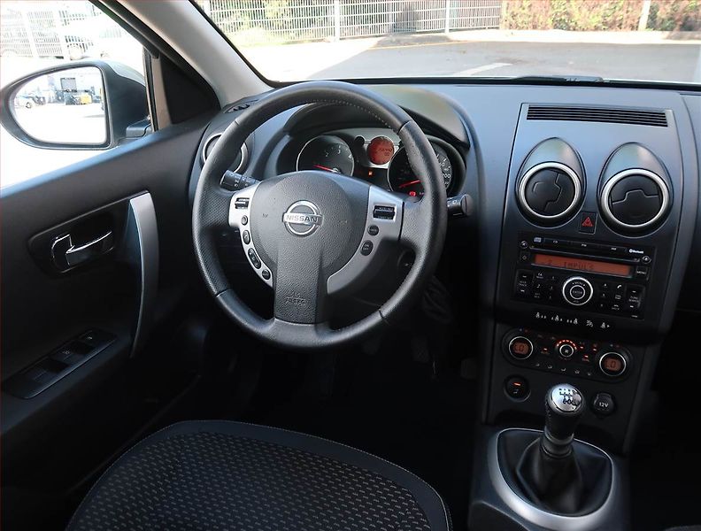 Nissan Qashqai (2009) 1.5 dCi, po STK, Tažné - fotka 7 z 19