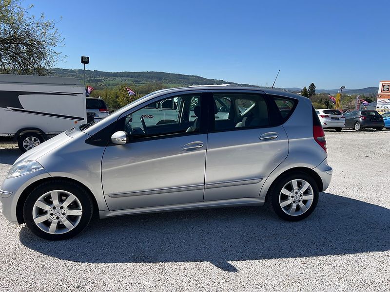 Mercedes-Benz Třídy A 2.0 CDI - fotka 4 z 15