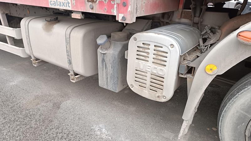 Iveco Eurocargo ML120E25 valník+plachta+čelo - fotka 8 z 17