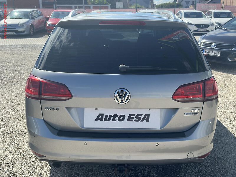 Volkswagen Golf (2015) 1.2 TSi, ČR, AC, TZ, park - fotka 5 z 19