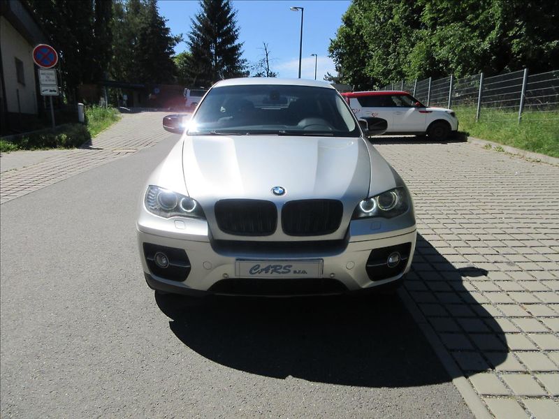 BMW X6 3,0 xDrive35D, 210Kw, Nové v Č - fotka 3 z 28