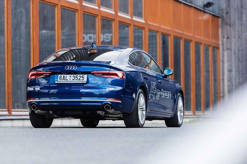Audi A4 g-tron.