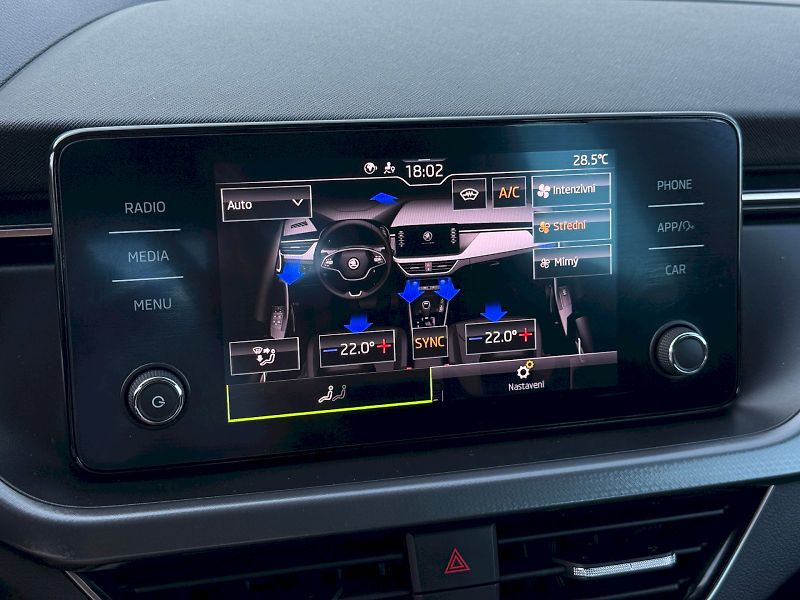 Škoda Kamiq (2020) 1.5 TSI 110 kW Style Plus - fotka 20 z 23