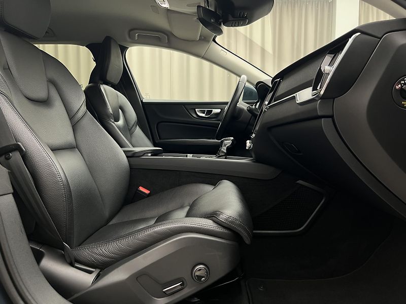 Volvo V60 D4 INSCRIPTION AUT CZ - fotka 16 z 38