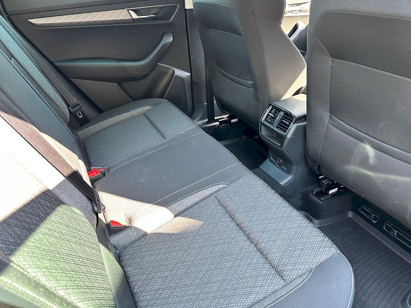 Škoda Karoq (2022) 1.5 TSI 110kW Style Exclusive - fotka 23 z 27
