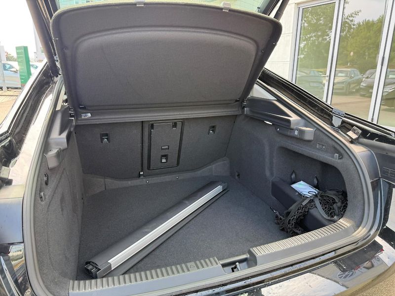 Škoda Superb L&K 2.0 TDI 142kw DSG 4x4 - fotka 25 z 28