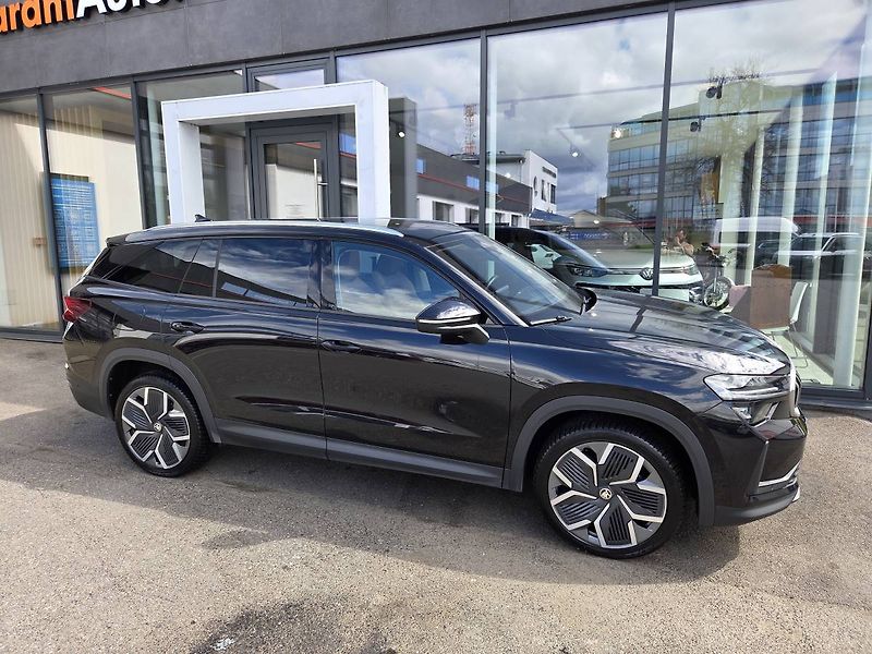 Škoda Kodiaq (2024) 2.0 TDI DSG 4x4 Exclusive 7mís - fotka 4 z 55