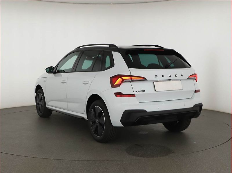 Škoda Kamiq (2025) 1.0 TSI, MONTE CARLO, KEYLESS - fotka 4 z 17