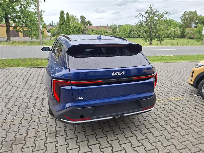 Kia K4 1,6 T-GDi SW 7DCT EXCLUSIVE - fotka 6 z 8