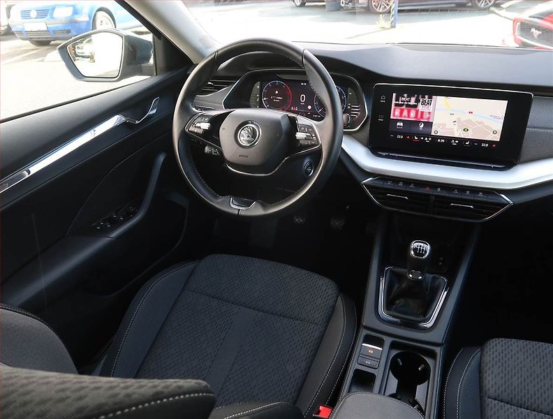 Škoda Octavia (2023) 2.0 TDI - fotka 7 z 22
