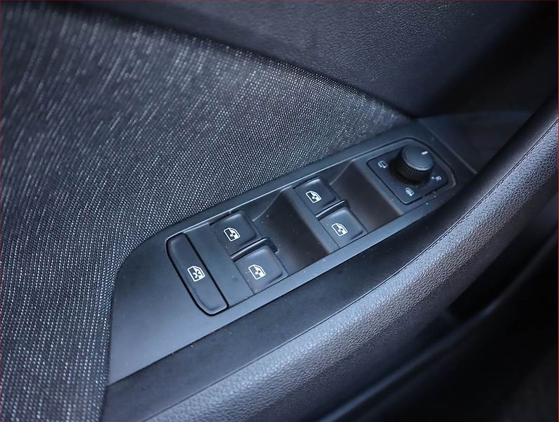 Škoda Scala (2020) 1.5 TSI, Serv.kniha, Tempomat - fotka 13 z 21
