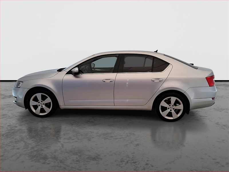 Škoda Octavia (2013) Ambition 1.6 TDI, Tempomat - fotka 3 z 18
