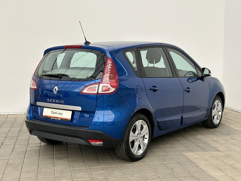 Renault Scénic 1.4 16v Dynamique - fotka 2 z 30