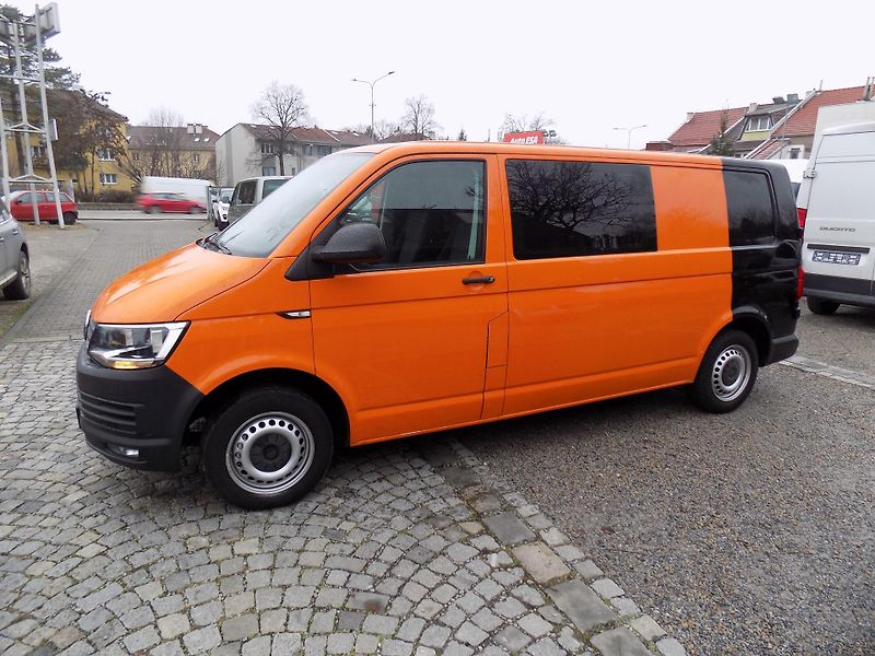 Volkswagen Transporter 2,0 TDI 110 KW DC 5 MÍST TEMP. - fotka 15 z 35