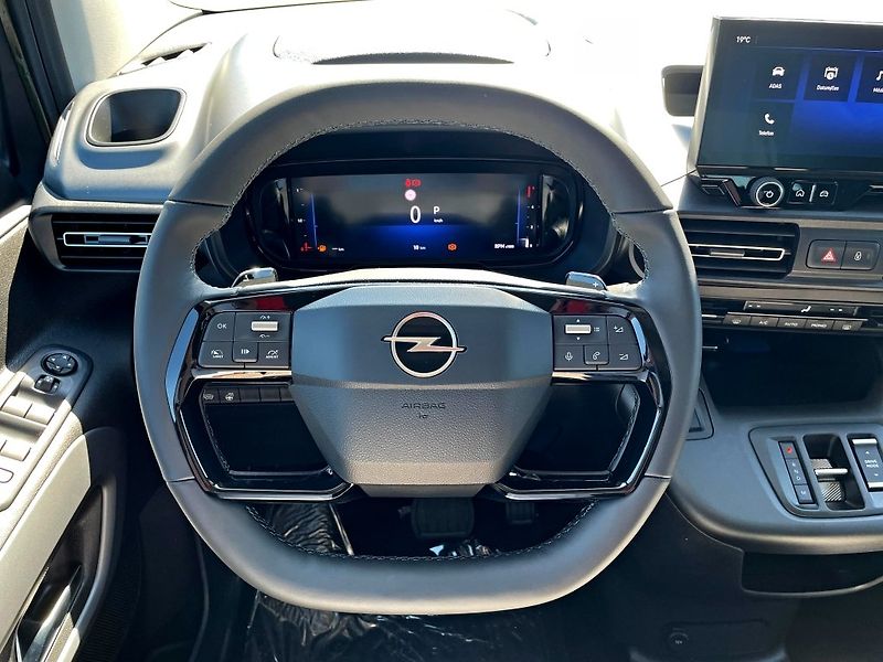 Opel Combo (2026) 1.5 CDTi 131K Elegance+ L2 AT8 - fotka 13 z 19