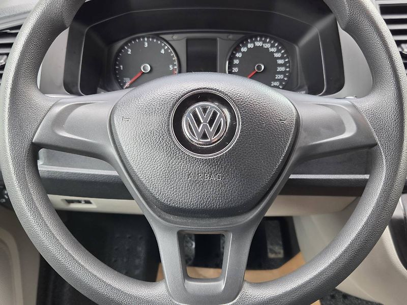 Volkswagen Transporter (2018) 2.0 TDI 9 míst - fotka 11 z 24
