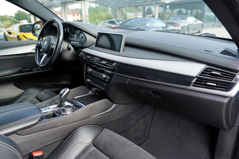 BMW X6 3.0d xDrive, M paket/260PS/ČR - fotka 26 z 44