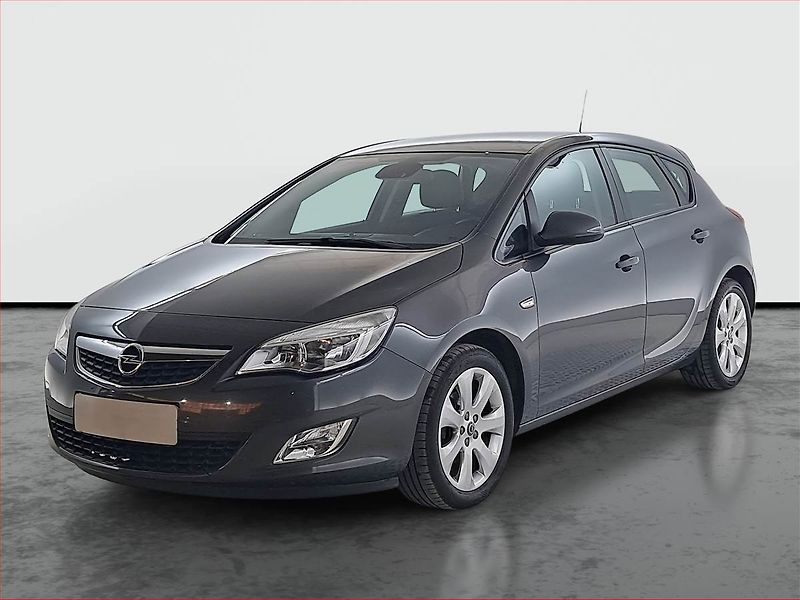 Opel Astra (2012) 1.6 16V, po STK, jezdí výborně - fotka 2 z 17