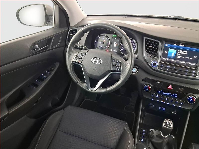 Hyundai Tucson (2019) 2.0 CRDi, 4X4, ČR,1.maj - fotka 7 z 20