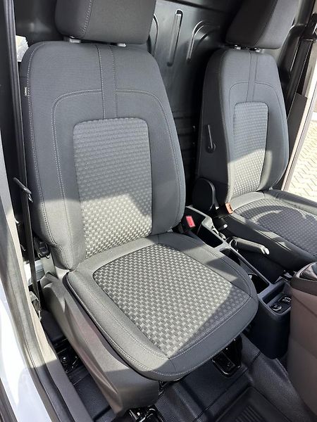 Ford Transit Connect (2019) 1,5-ecoblue-SENZORY-NAVI- L2H1 - fotka 47 z 70